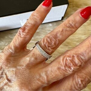 NWT 925 sterling silver 2 row anniversary band / ring 5.75